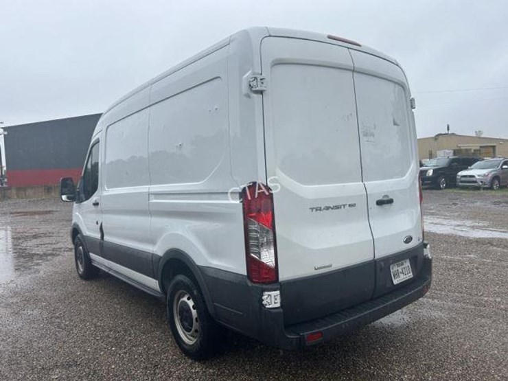 2017-ford-transit-image-6