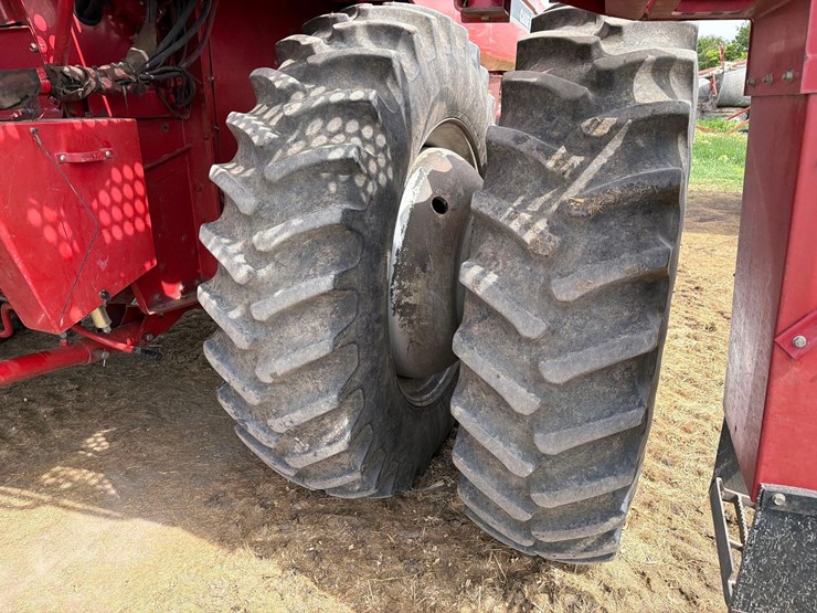 case-ih-2388-image-14
