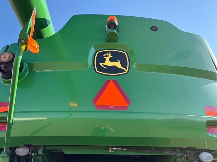 2012-john-deere-s680-image-11