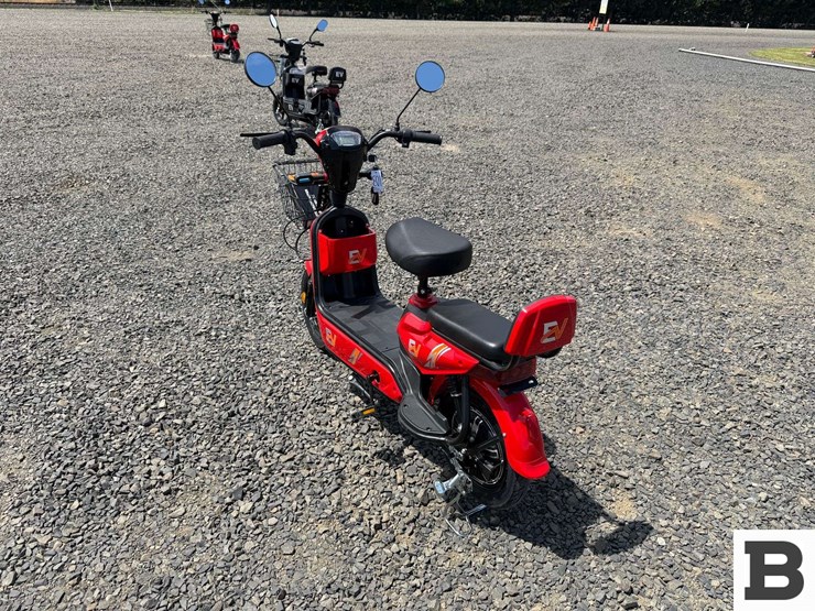 2026-sdlanch-two-wheeled-electric-vehicle-image-4