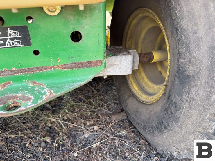 john-deere-lt160-image-14