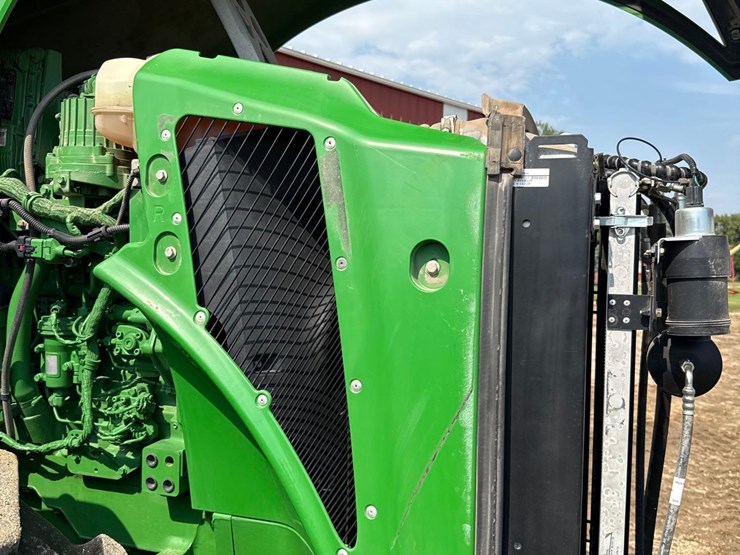 2013-john-deere-8235r-image-72