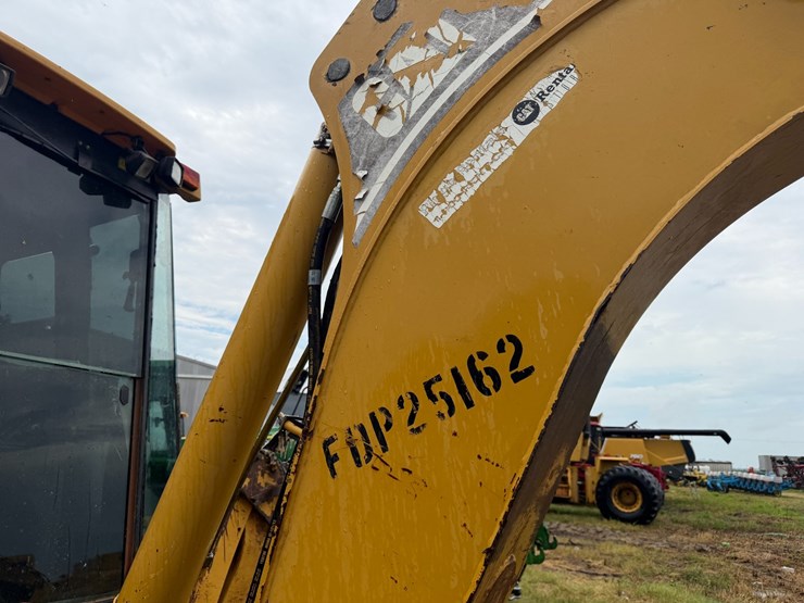 2006-caterpillar-420d-image-36