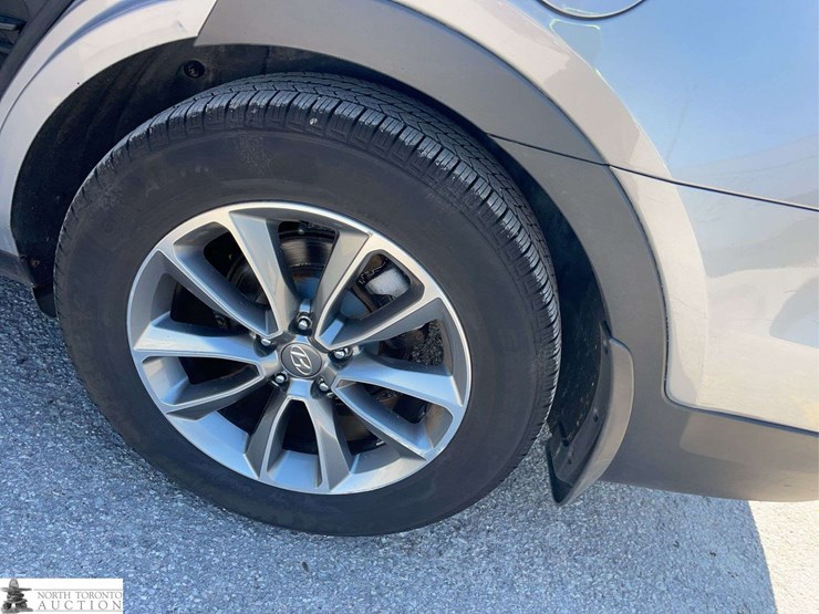 2018-hyundai-santa-fe-image-25