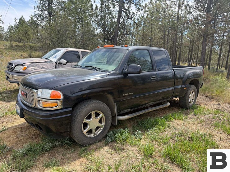 2002-gmc-sierra-1500-image-1