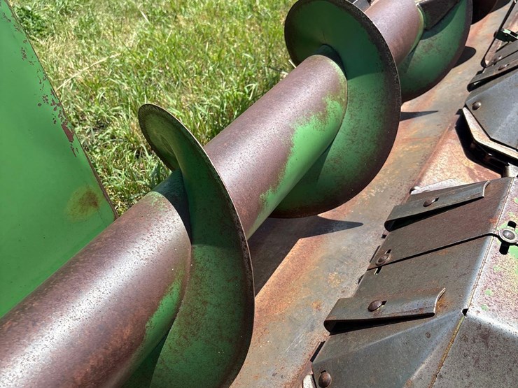 john-deere-443-image-21