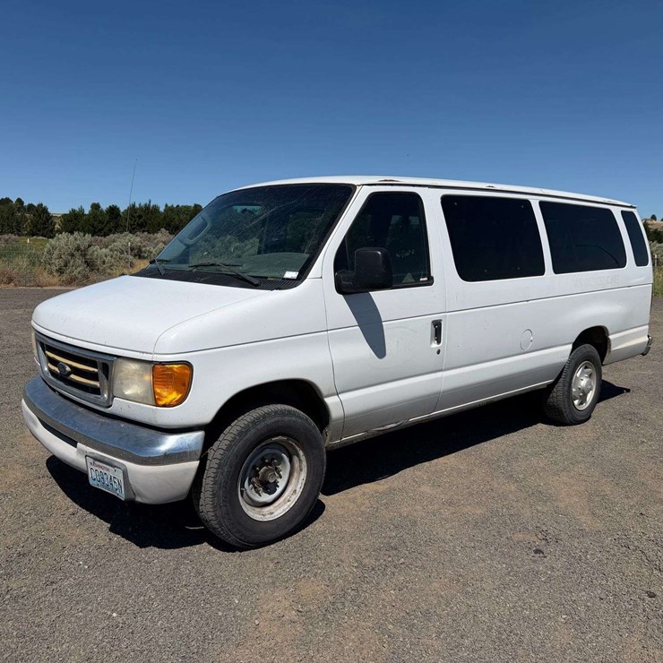 2003 FORD ECONOLINE 350