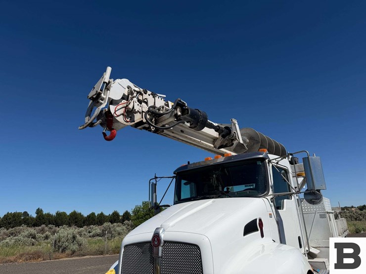 2017-kenworth-t370-image-10