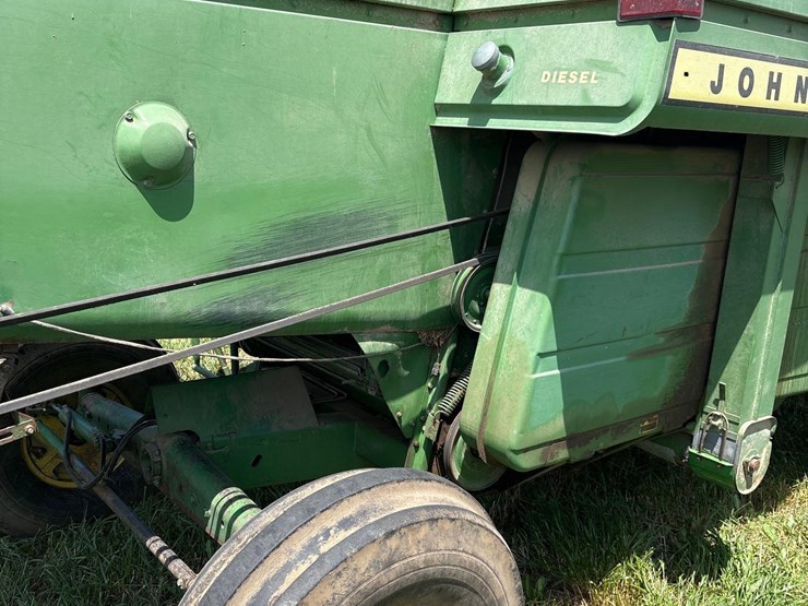 john-deere-4400-image-69