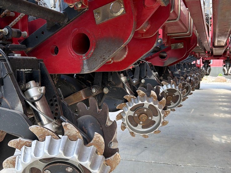 2012-case-ih-1250-image-29