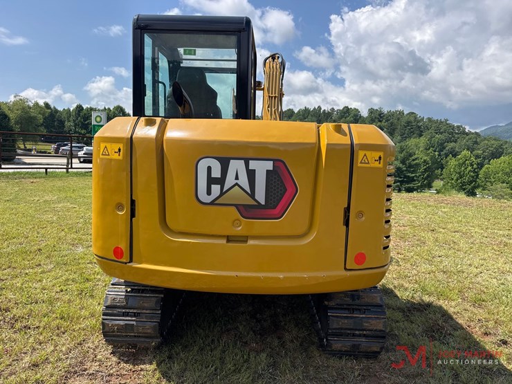 caterpillar-305.5e2-image-7