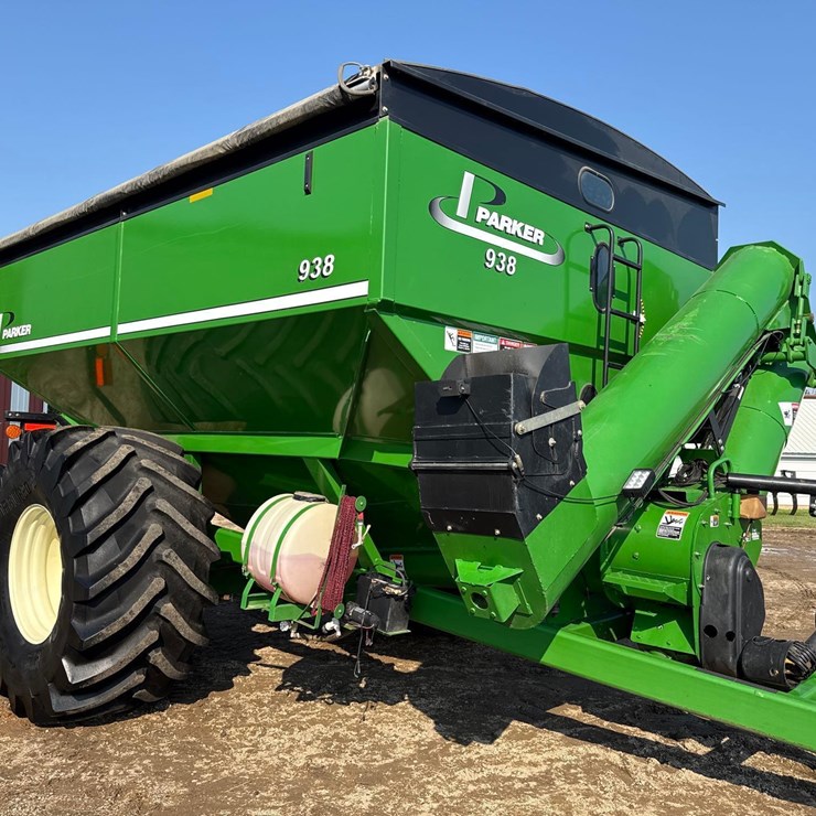 2008 PARKER 938