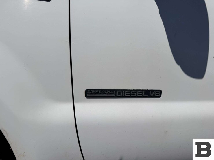 2002-ford-f550-image-13
