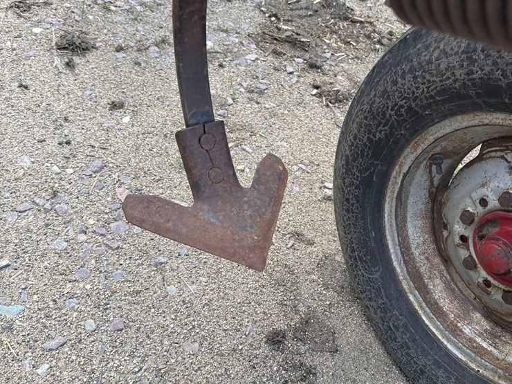 case-ih-4600-image-68