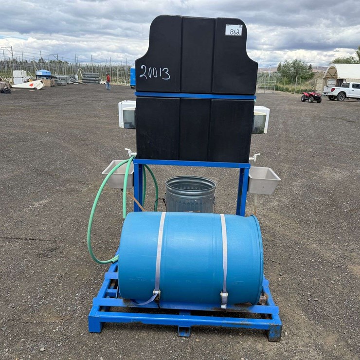 Riel Solutions WS2 Mobile Wash Station - Zillah, WA