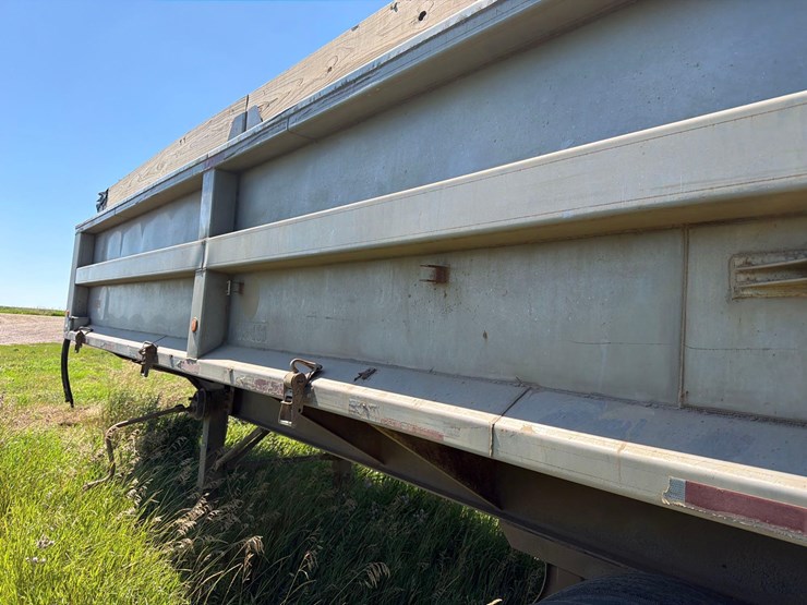 2006-converto-27ft-semi-end-dump-silage-trailer-image-32