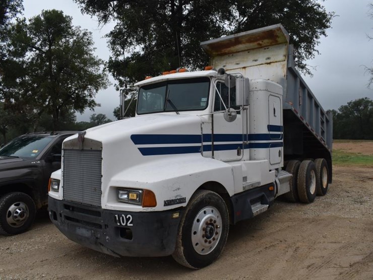 1987-kenworth-t600-image-1