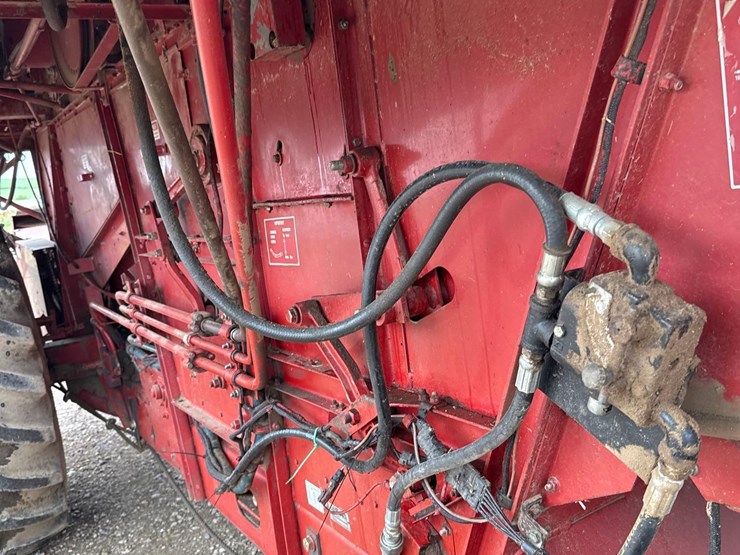 case-ih-1640-image-11