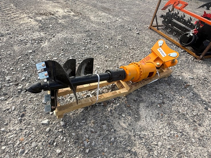 caterpillar-305-image-9