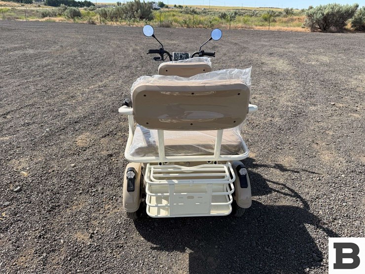 2026-sdlanch-irgc40-mini-golf-cart-image-10