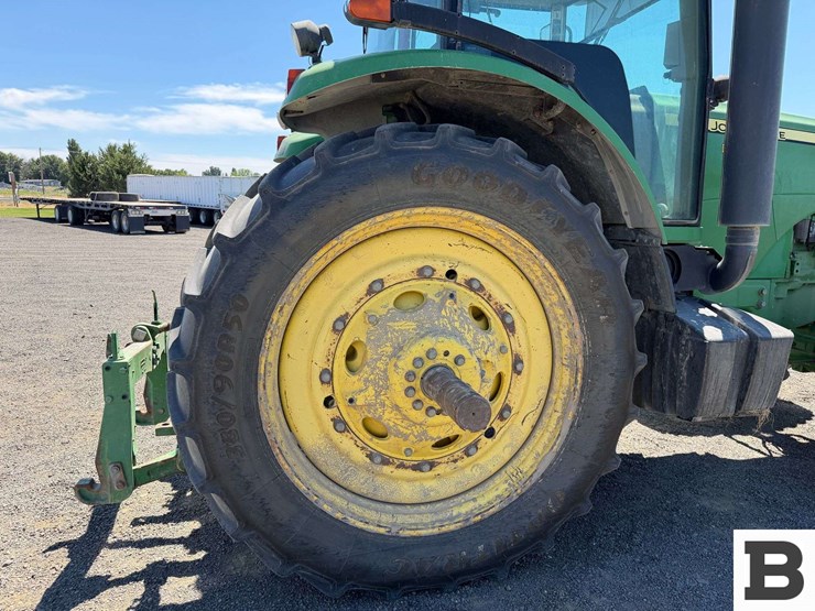 2007-john-deere-8330-image-33