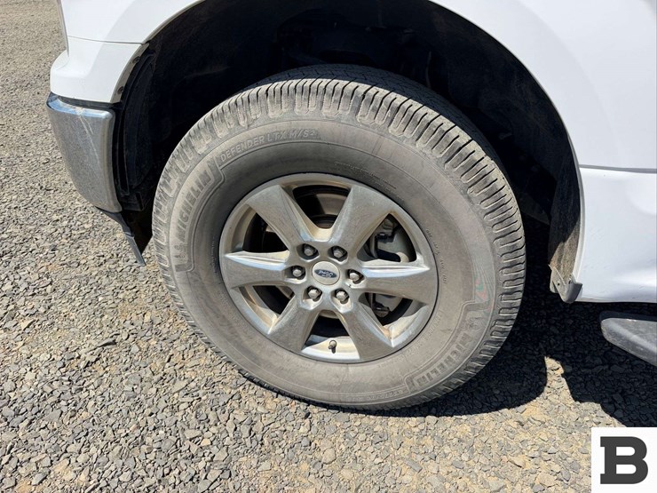 2020-ford-f150-image-9