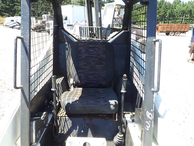bobcat-643-image-20