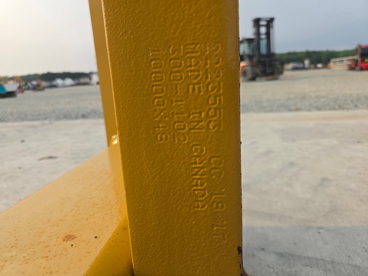 #5149-•-caterpillar-96"-loader-forks-image-11