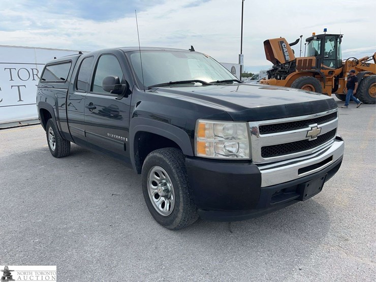 2009-chevrolet-silverado-1500-image-3