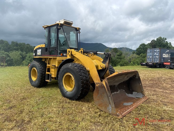 caterpillar-924g-image-2