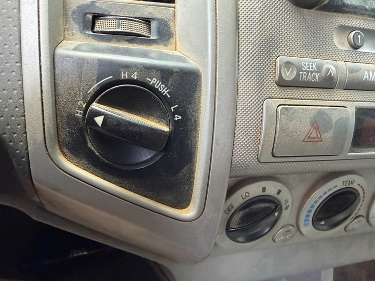 2006-toyota-tacoma-image-66