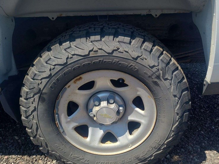 2015-chevrolet-silverado-1500-image-10
