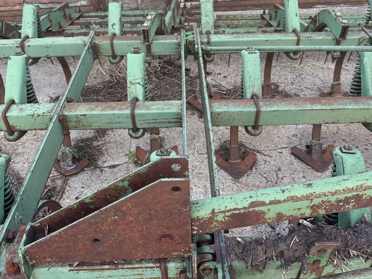 john-deere-1100-image-31