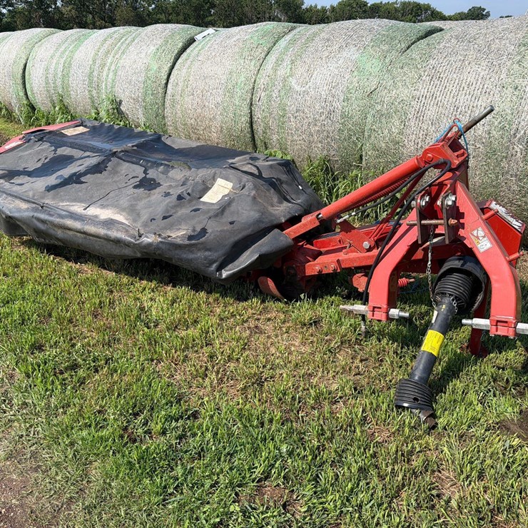 2011 CASE IH MD82
