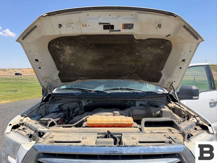 2017-ford-f150-image-28