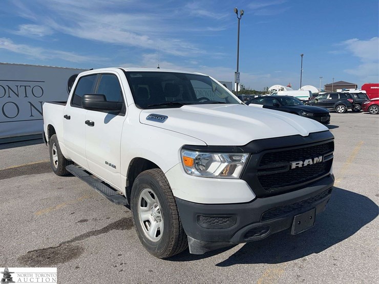 2019-dodge-1500-image-3