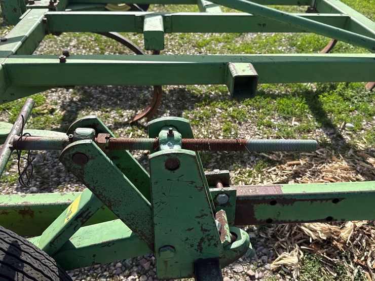 john-deere-1600-image-15