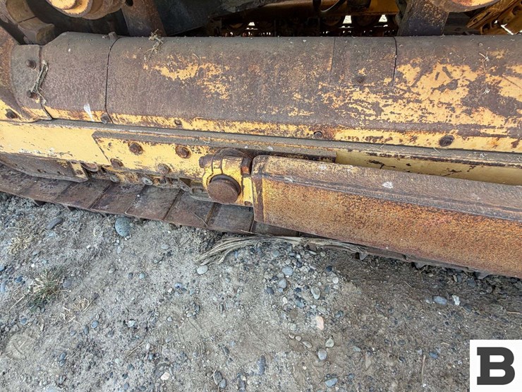 caterpillar-d5b-sa-image-33