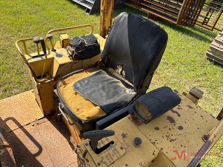 caterpillar-931b-image-18