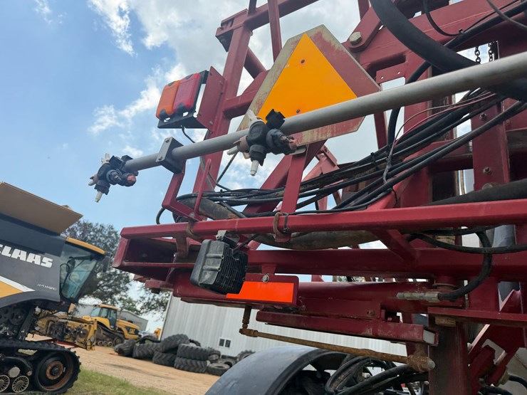 2005-case-ih-spx3200-image-22