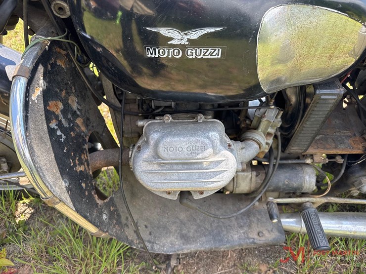 1969-moto-guzzi-motorcycle-image-8