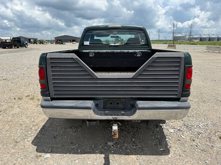 1999-dodge-ram-2500-image-5