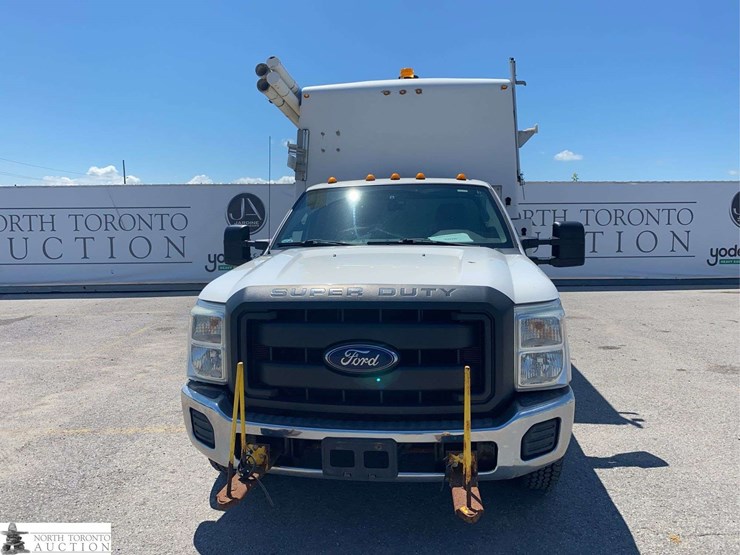 2013-ford-f350-image-2