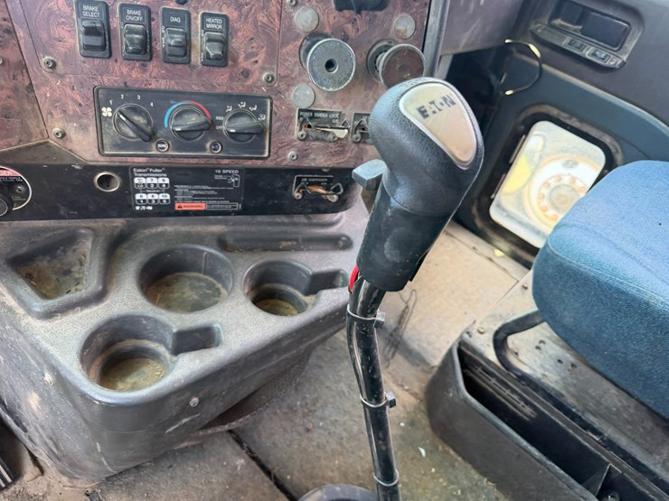 2002-international-9200i-image-68
