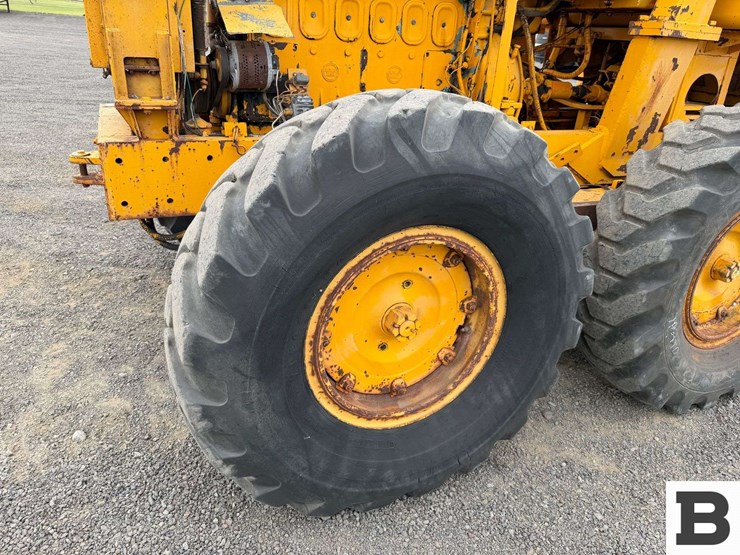 champion-d-600b-motor-grader-image-51