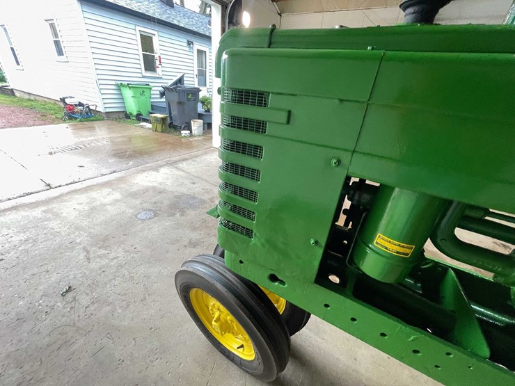 1947-john-deere-model-b-image-10