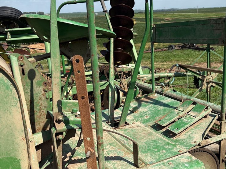 john-deere-200a-image-21