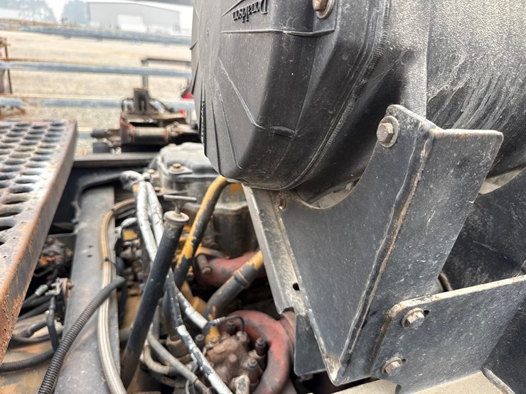 2009-caterpillar-c7-image-18