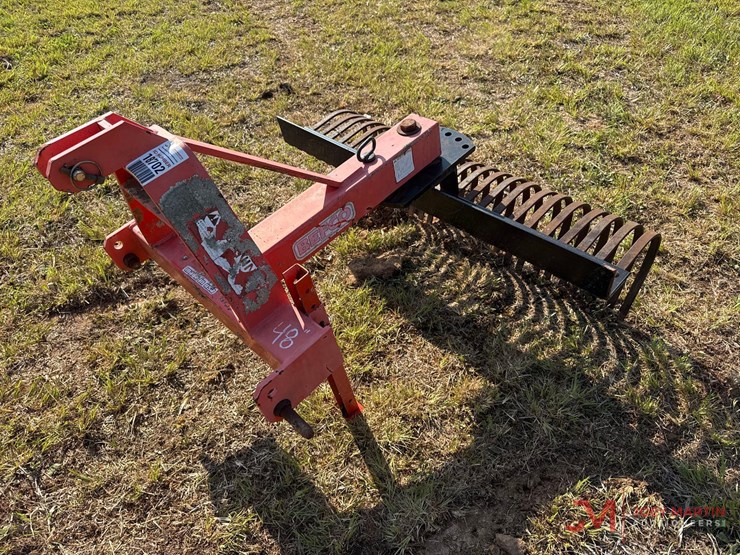 befco13-blr-048-landscape-rake-image-4