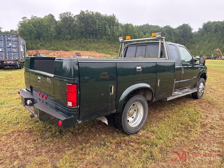 2003-ford-f450-lariat-image-3